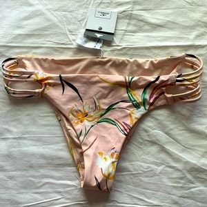 O’Neill bikini cheeky bottoms Lrg peach floral NWT